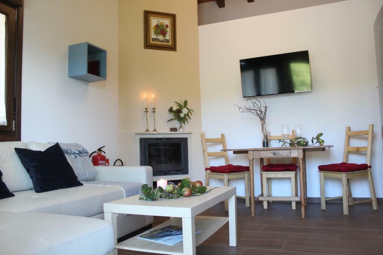Las Carriles Apartamentos Rurales Oviñana Eksteriør billede